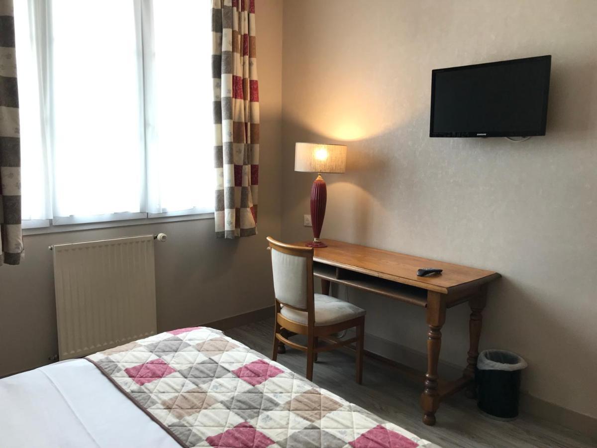 Logis La Villa Des Houx Aumale Eksteriør billede